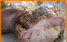 Рецепт: Запеченная буженина - буженина из свиной шейки с пряностями Буженина из шеи свиной